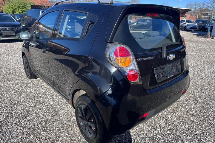 undefined Chevrolet Spark fra 2011
