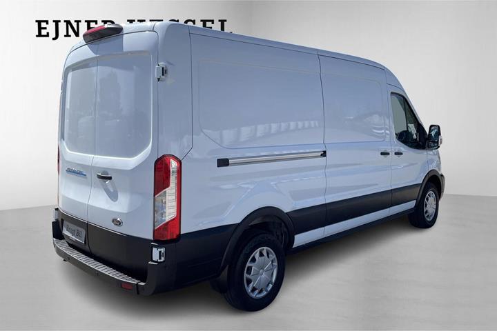 Hvid Ford E-Transit 350 L3 Van fra 2025