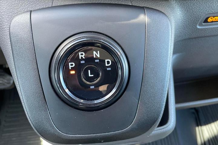 Hvid Ford E-Transit 350 L3 Van fra 2025