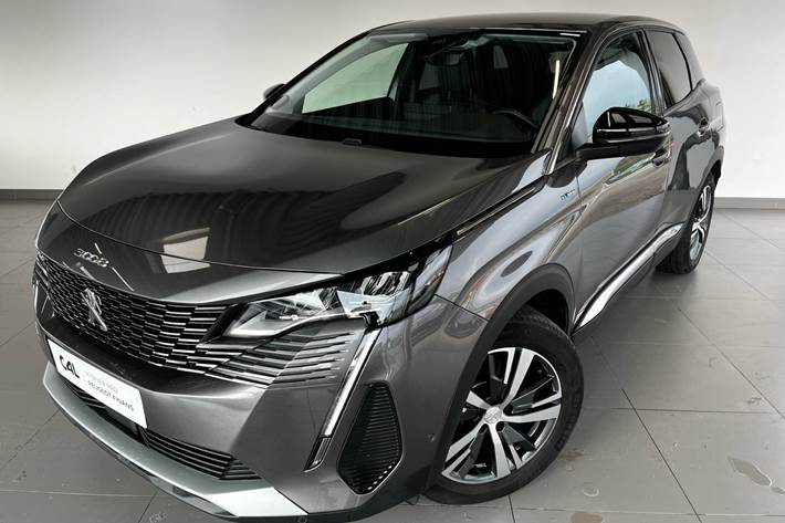 Grå Peugeot 3008 fra 2022