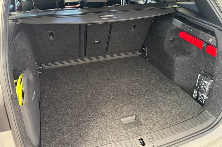 Grå Skoda Enyaq fra 2026