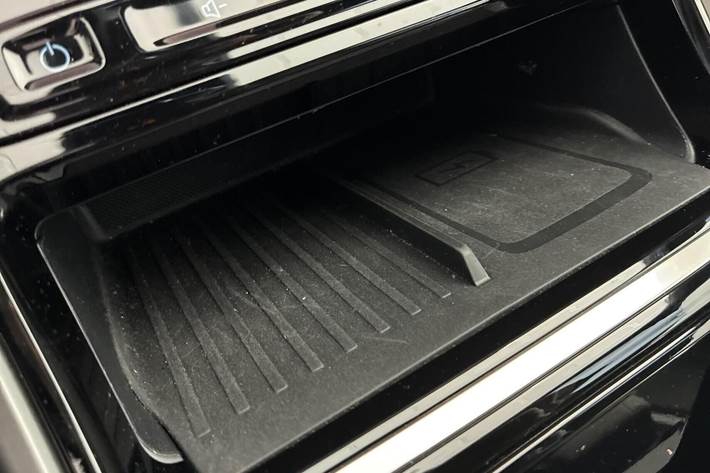 Hvid Ford Explorer fra 2025