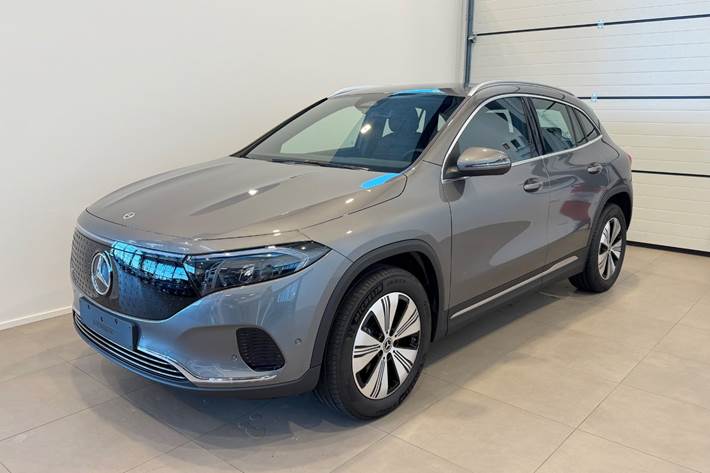 Grå Mercedes EQA250 fra 2025