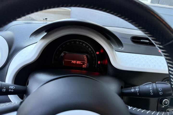 Blå Renault Twingo fra 2015