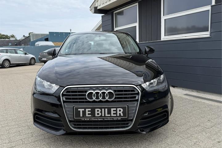 Sort Audi A1 fra 2014