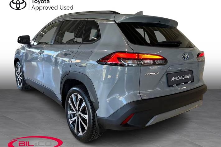 undefined Toyota Corolla Cross fra 2023