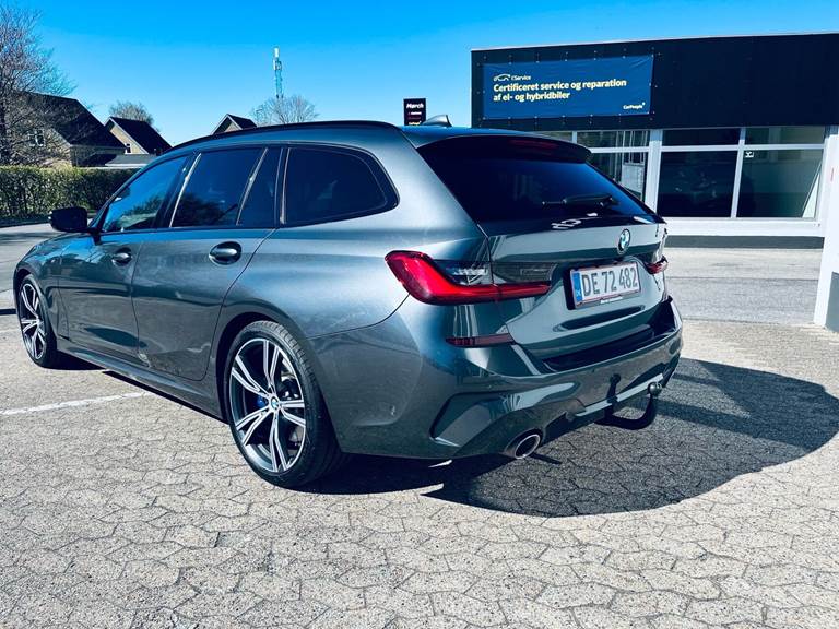 BMW 330i 2,0 Touring M-Sport Steptronic 258HK Stc 8g Aut.
