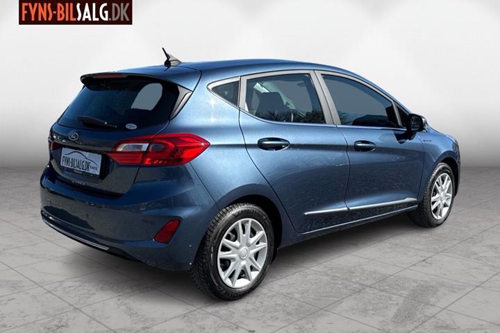 Blå Ford Fiesta fra 2019