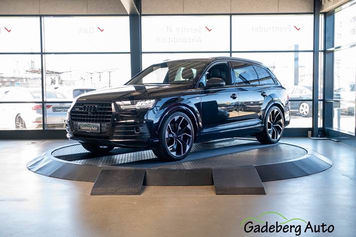 Sort Audi Q7 fra 2018