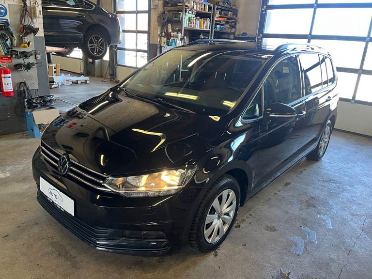 VW Touran 2,0 TDi 122 Comfortline Van