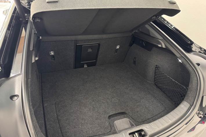 Sort Polestar 2 fra 2023