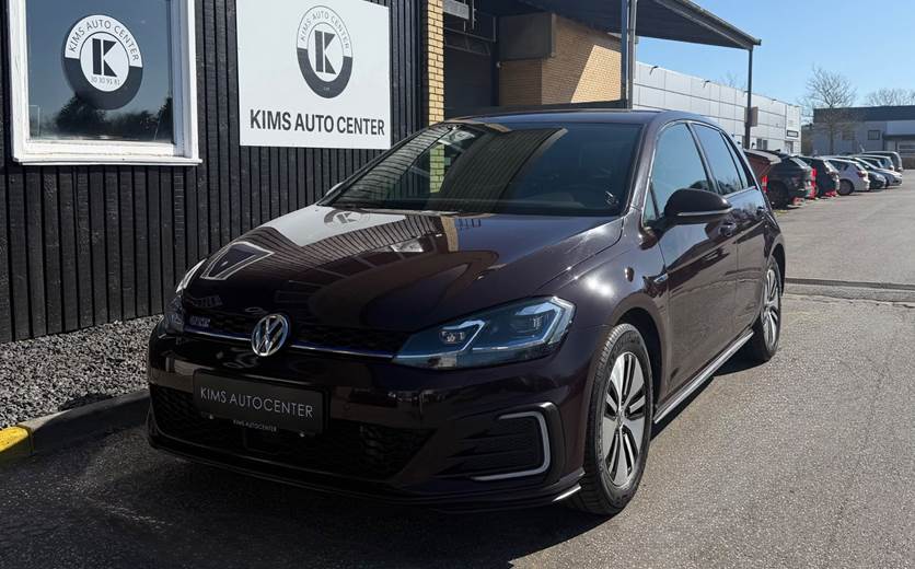VW Golf VII 1,4 GTE DSG