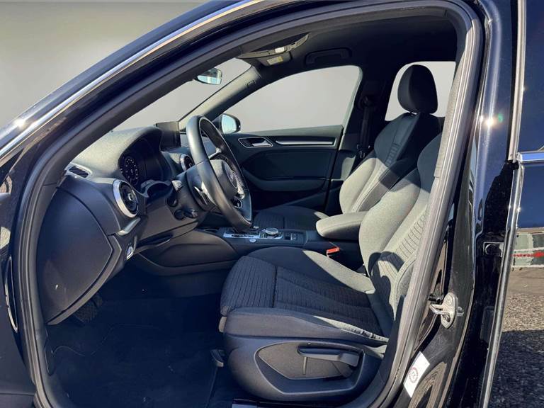 Audi A3 1,4 e-tron Sport Sportback S-tr.