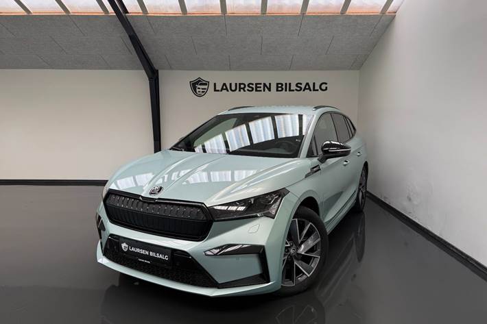 Blå Skoda Enyaq fra 2021