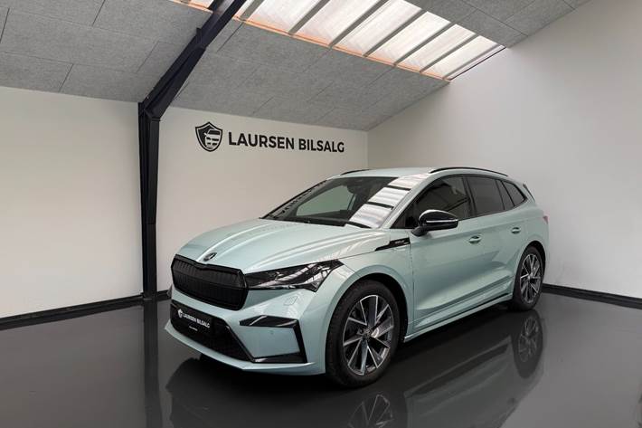 Blå Skoda Enyaq fra 2021
