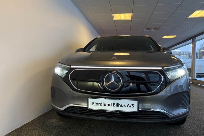 Grå Mercedes EQA250 fra 2021