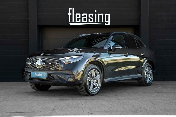 Sort Mercedes GLC300 e fra 2023