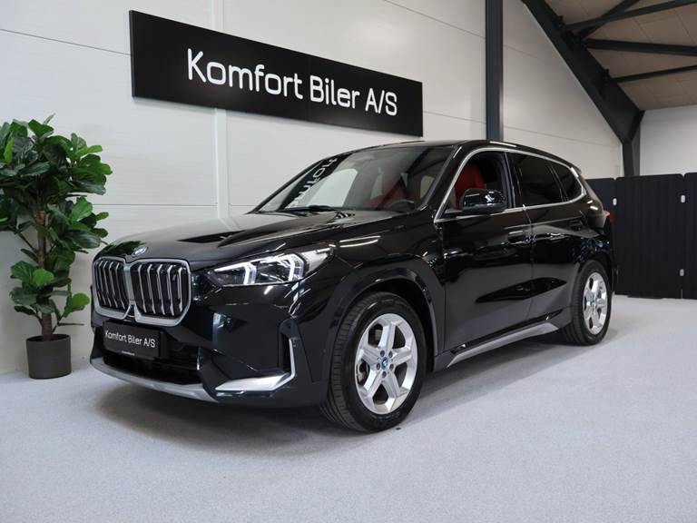 BMW iX1 xDrive30