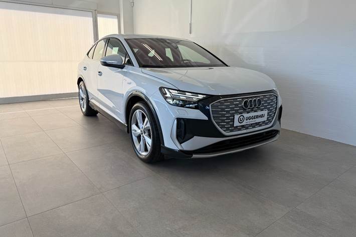 Hvid Audi Q4 e-tron fra 2025
