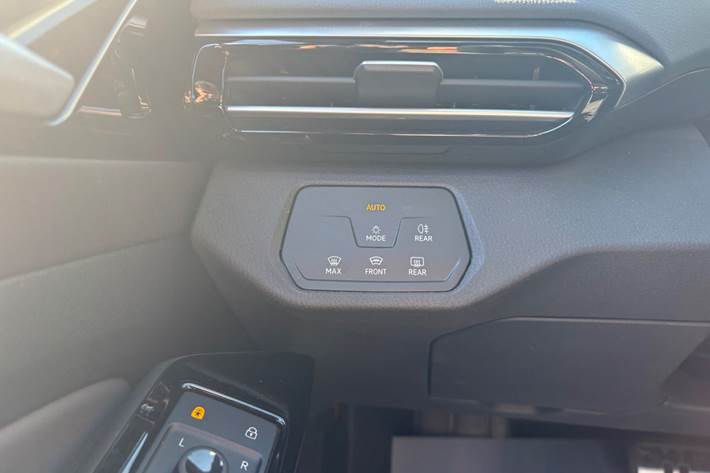 Grå VW ID.4 fra 2022