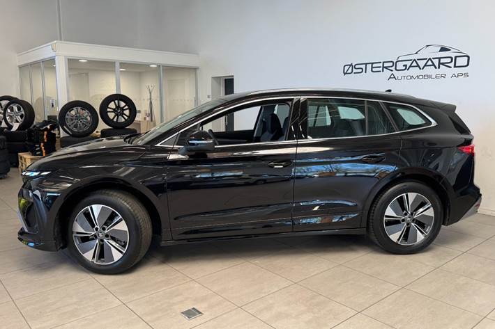 Sort Skoda Enyaq fra 2026