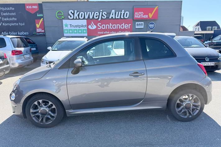 Grå Fiat 500C fra 2017