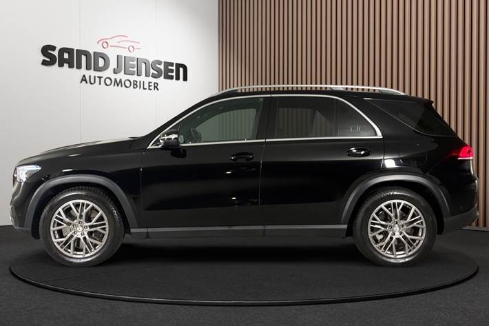 Sort Mercedes GLE350 de fra 2022