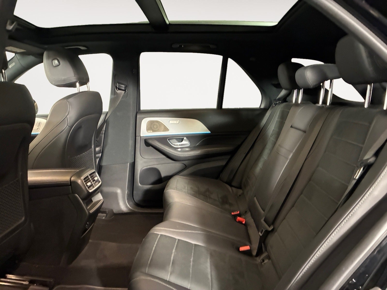 Sort Mercedes GLE350 de fra 2022