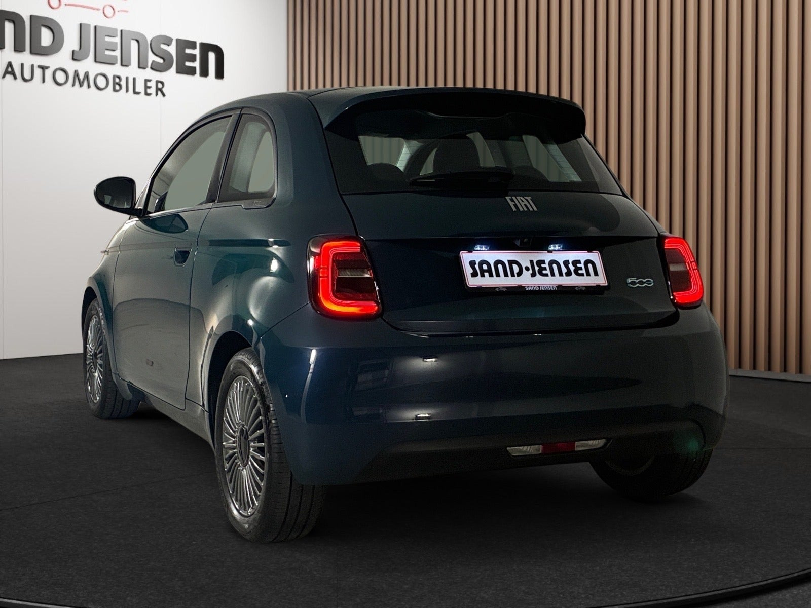 Grøn Fiat 500e fra 2022