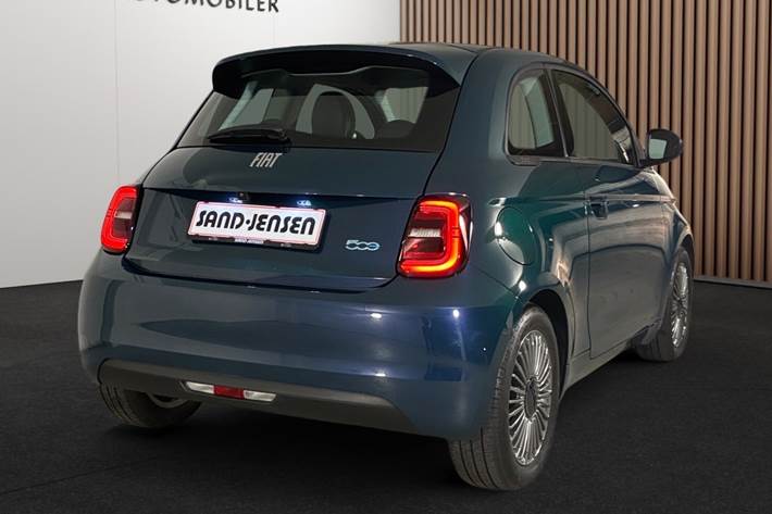 Grøn Fiat 500e fra 2022