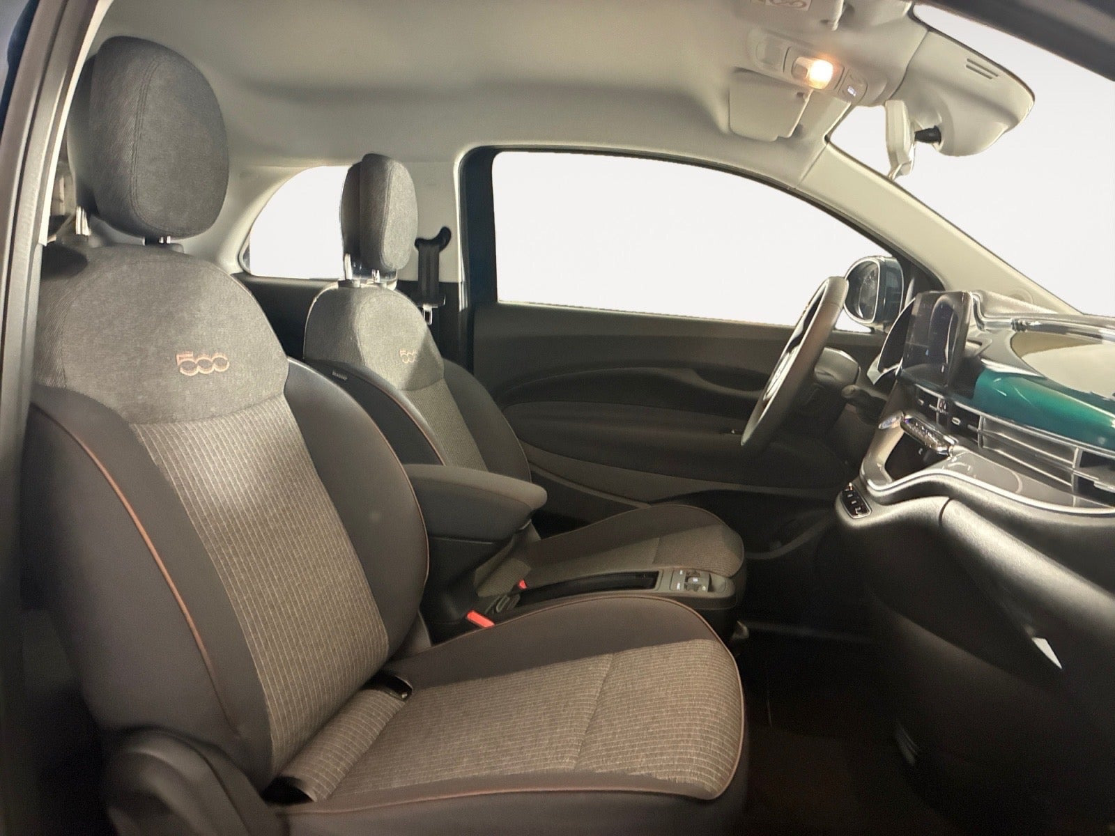Grøn Fiat 500e fra 2022