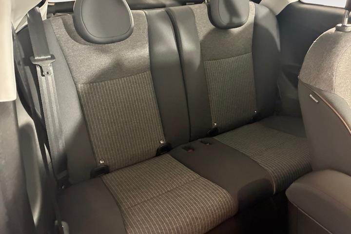 Grøn Fiat 500e fra 2022