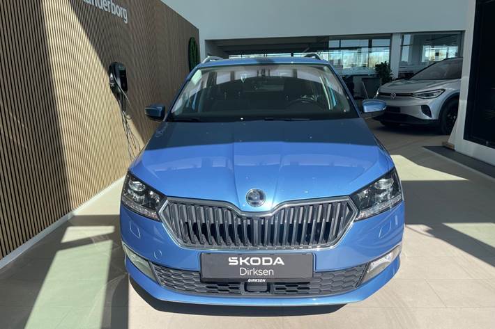 Blå Skoda Fabia fra 2019