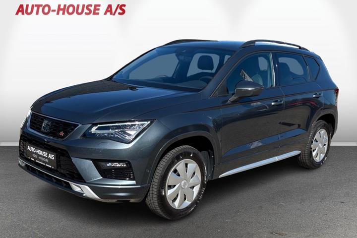 Grå Seat Ateca fra 2020 set udefra