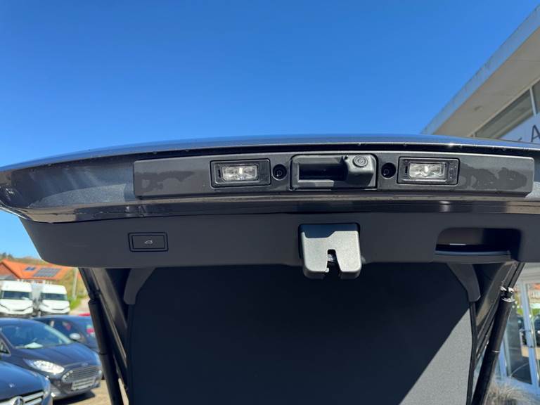 Ford Capri 79 Premium Extended Range AWD