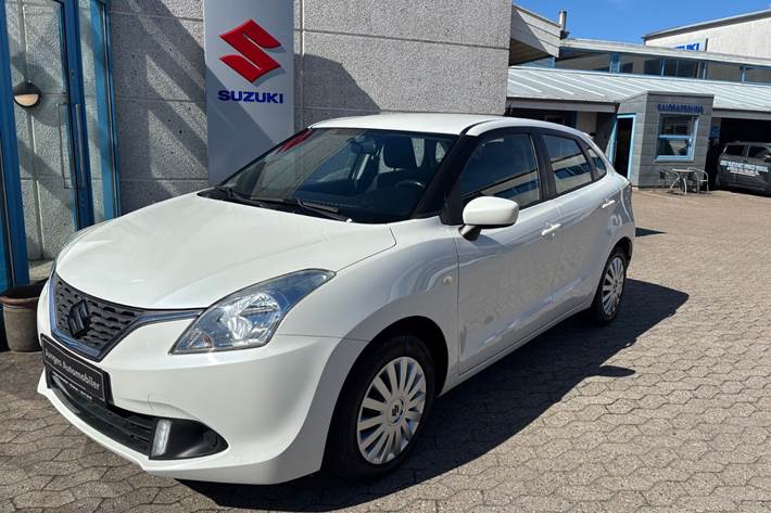Hvid Suzuki Baleno fra 2017