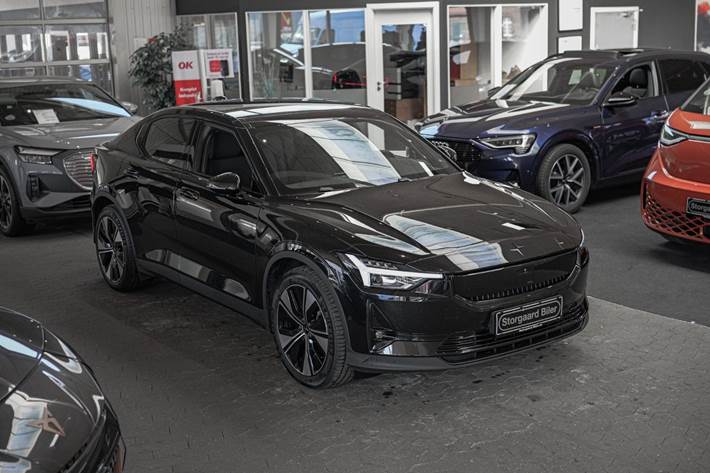 Sort Polestar 2 fra 2024