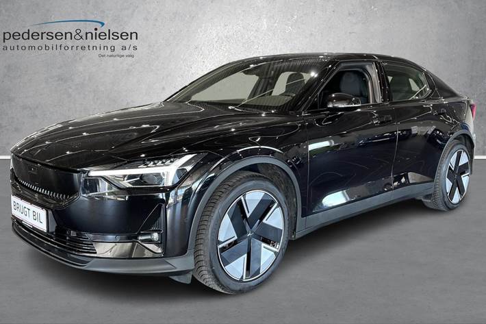 Sort Polestar 2 fra 2025