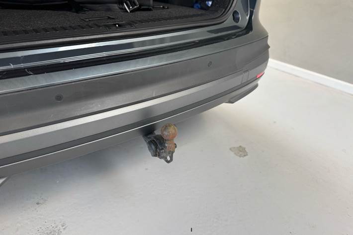 Grå Skoda Enyaq fra 2021