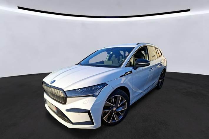 Hvid Skoda Enyaq fra 2022