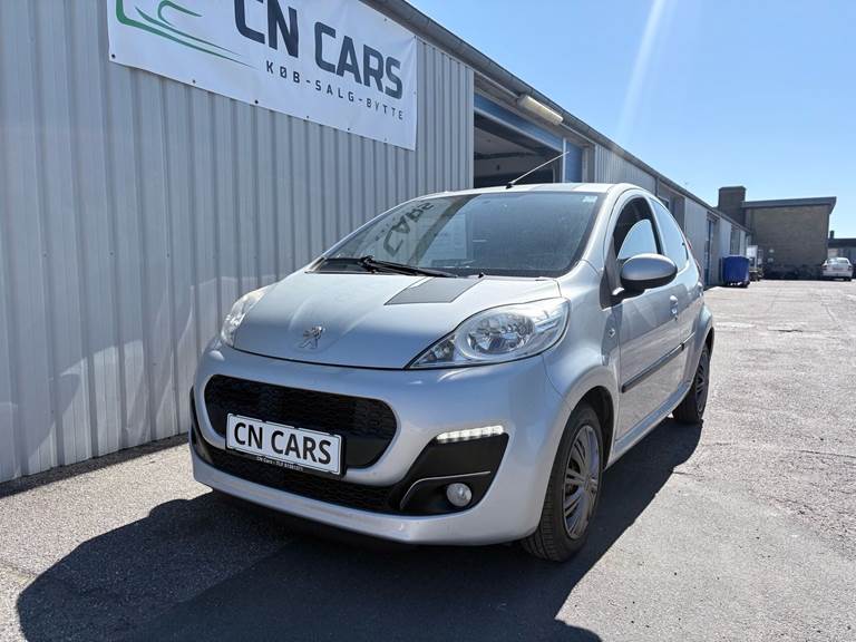 Peugeot 107 1,0 Sportium 68HK 5d