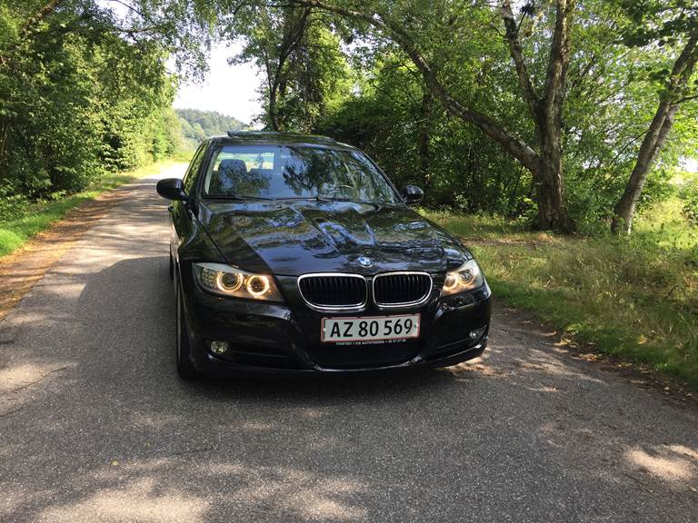 BMW 320i 2,0 LCI