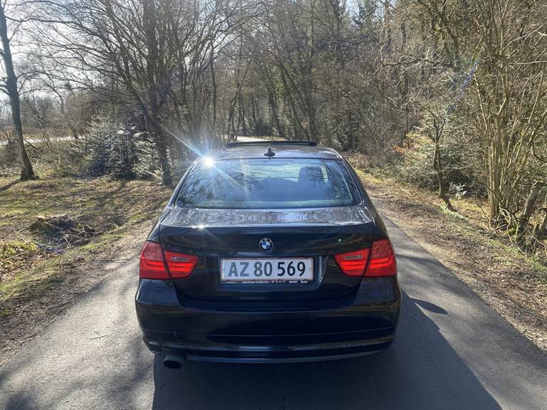 BMW 320i 2,0 LCI