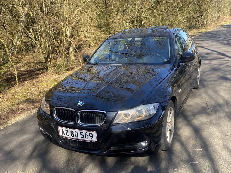 BMW 320i 2,0 LCI