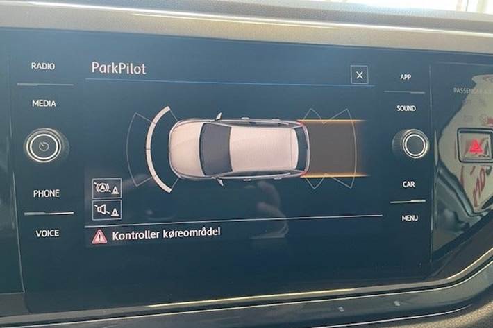 Hvid VW Polo fra 2020