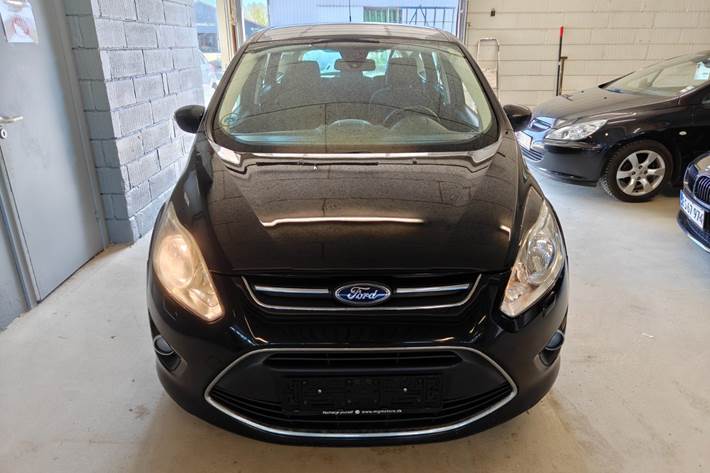 Gul Ford C-MAX fra 2014