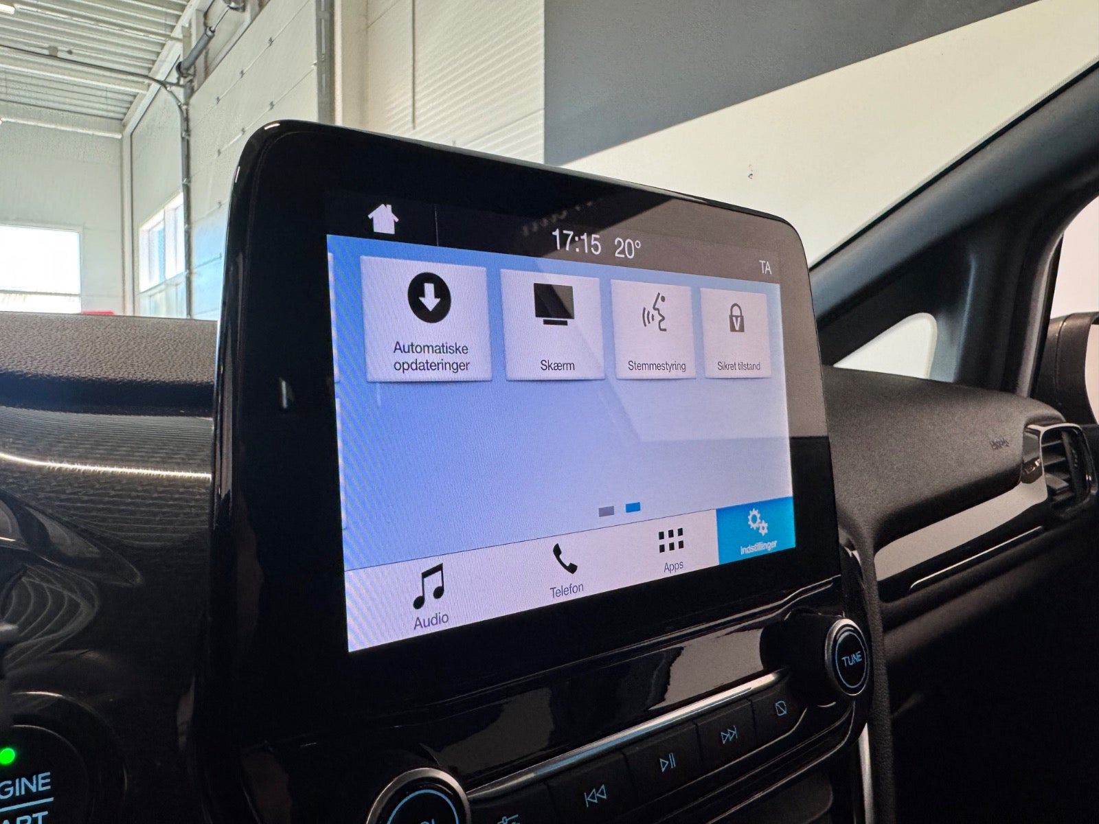 Grå Ford Fiesta fra 2019