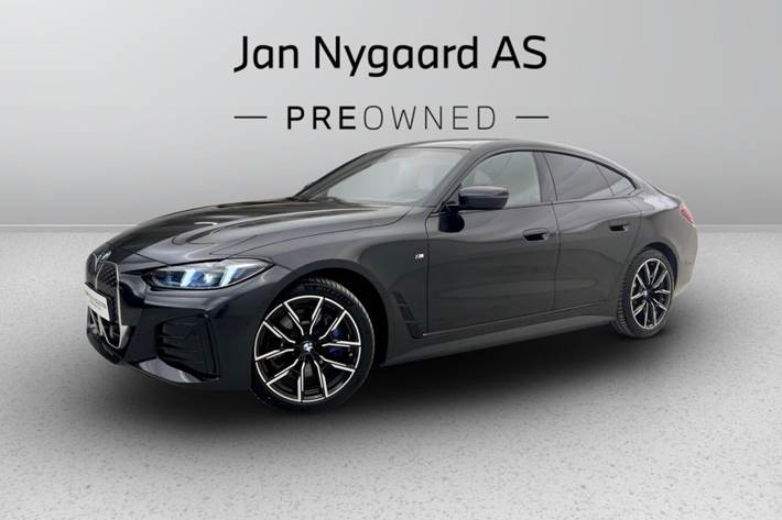 Sort BMW i4 fra 2025