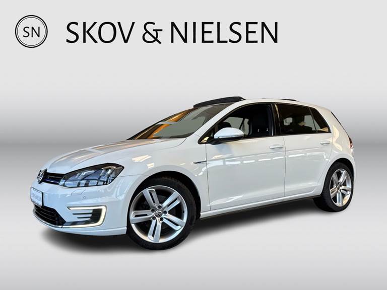 VW Golf VII 1,4 GTE Highline DSG