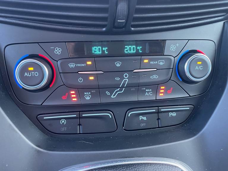 Ford C-MAX 1,0 SCTi 125 Titanium+